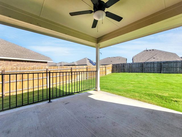 610 Hereford LOOP, Hutto, TX 78634