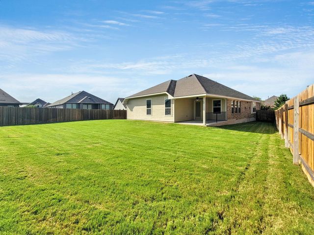 610 Hereford LOOP, Hutto, TX 78634