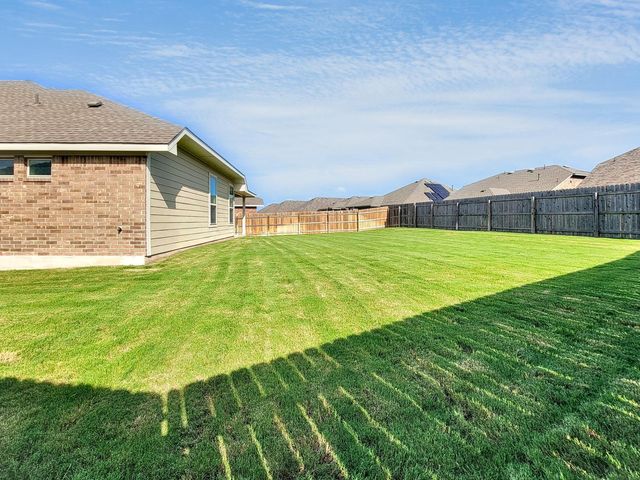 610 Hereford LOOP, Hutto, TX 78634