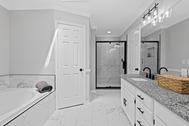 1112 Jamaica Dr, White Oak, TX 75693