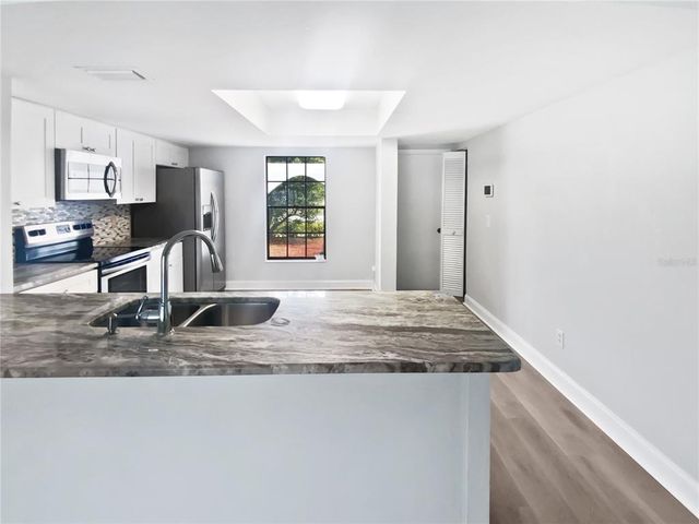 22162 WEEKS BOULEVARD, Land O Lakes, FL 34639