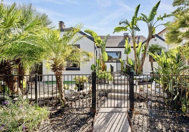 1111 Laguna, Burlingame, CA 94010