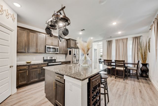 3911 Rochelle Lane, Forney, TX 75126