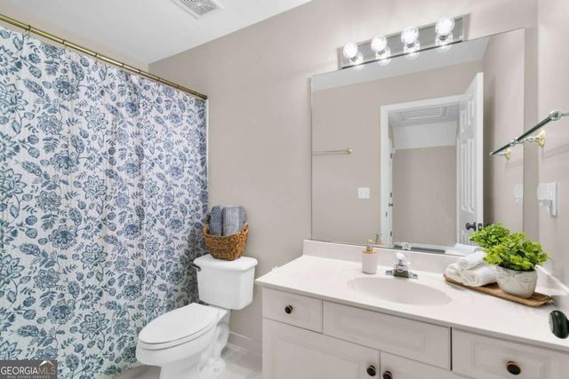 1298 Parkview Lane NW, Kennesaw, GA 30152
