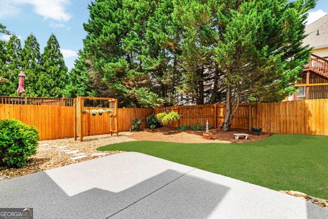 1298 Parkview Lane NW, Kennesaw, GA 30152