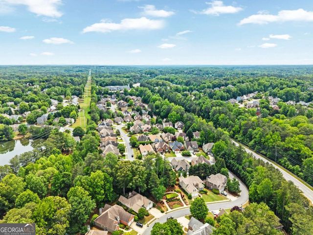 1298 Parkview Lane NW, Kennesaw, GA 30152