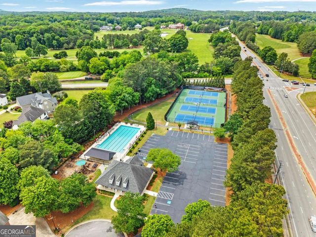 1298 Parkview Lane NW, Kennesaw, GA 30152