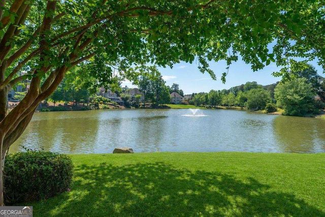 1298 Parkview Lane NW, Kennesaw, GA 30152