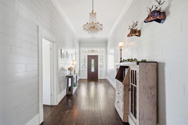 705 College Street, Montgomery, TX 77356