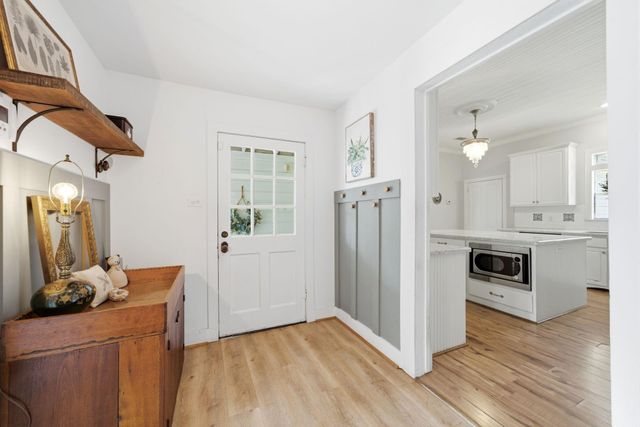 705 College Street, Montgomery, TX 77356