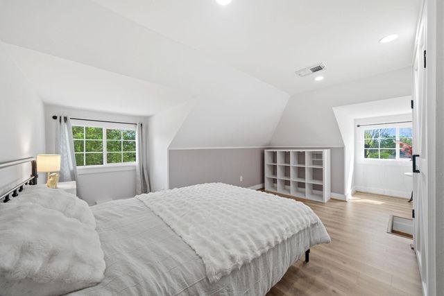 705 College Street, Montgomery, TX 77356