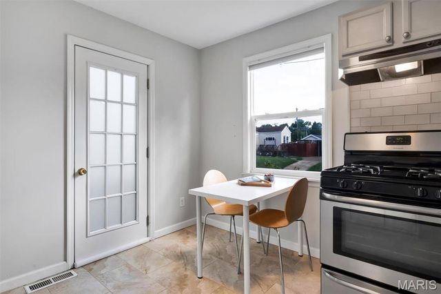 3340 Bendick Avenue, St Louis, MO 63139