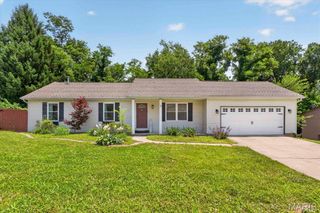 14 Innsbruck Lane, Belleville, IL 62221