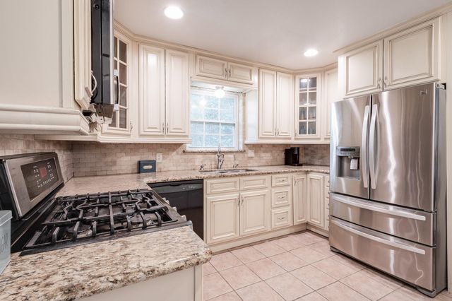 19815 Belleau Wood Drive, Houston, TX 77338