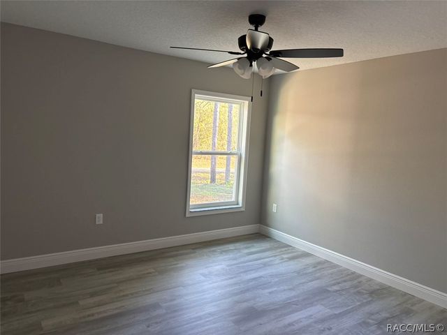 339 W Goldcoast Place, Dunnellon, FL 34434