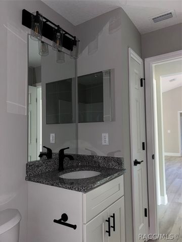 339 W Goldcoast Place, Dunnellon, FL 34434
