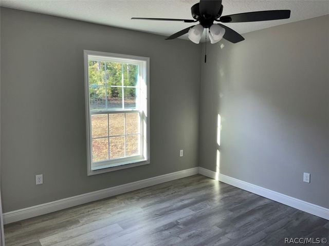 339 W Goldcoast Place, Dunnellon, FL 34434