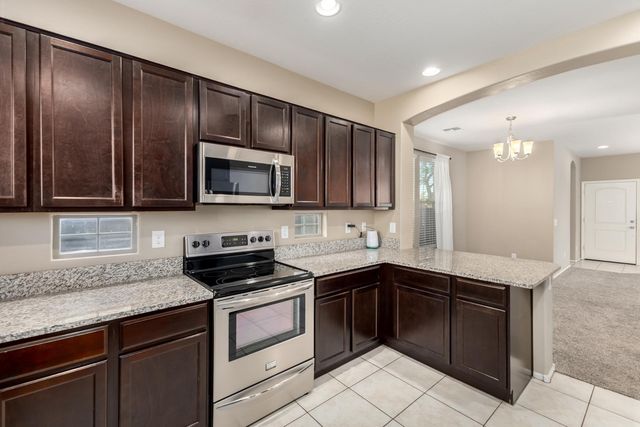 7742 W PALM Lane, Phoenix, AZ 85035