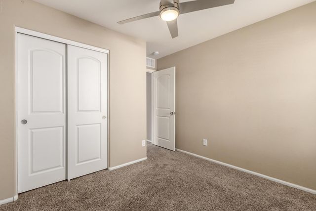 7742 W PALM Lane, Phoenix, AZ 85035