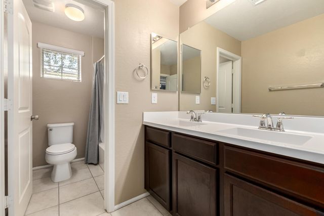 7742 W PALM Lane, Phoenix, AZ 85035