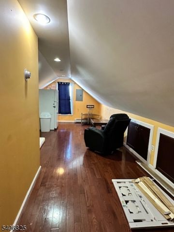 753 Myrtle St 2, Elizabeth City, NJ 07202