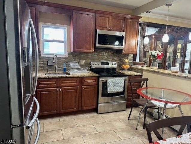 753 Myrtle St 2, Elizabeth City, NJ 07202