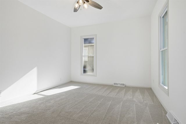 1006 S East Street, Bloomington, IL 61701