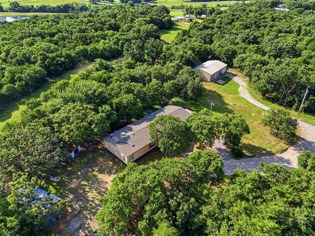 10100 Summerset Lane, Choctaw, OK 73020