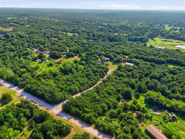 10100 Summerset Lane, Choctaw, OK 73020