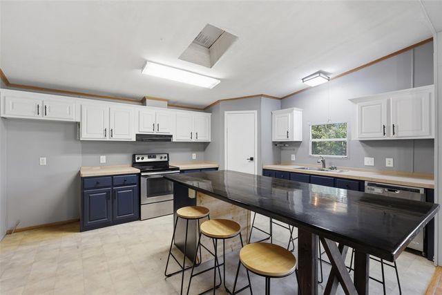 10100 Summerset Lane, Choctaw, OK 73020