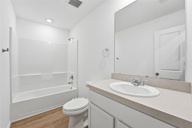 213 Rustic Ridge Circle, Magnolia, TX 77354