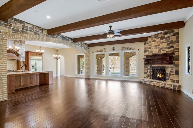 46 Lake Voyageur Drive, Spring, TX 77389