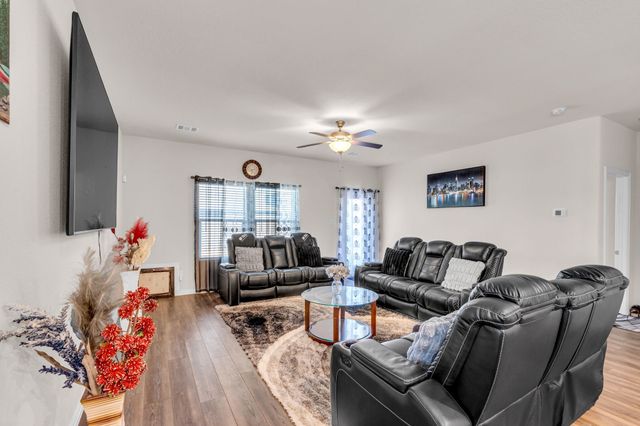 1624 Briar Hunt Drive, Forney, TX 75126