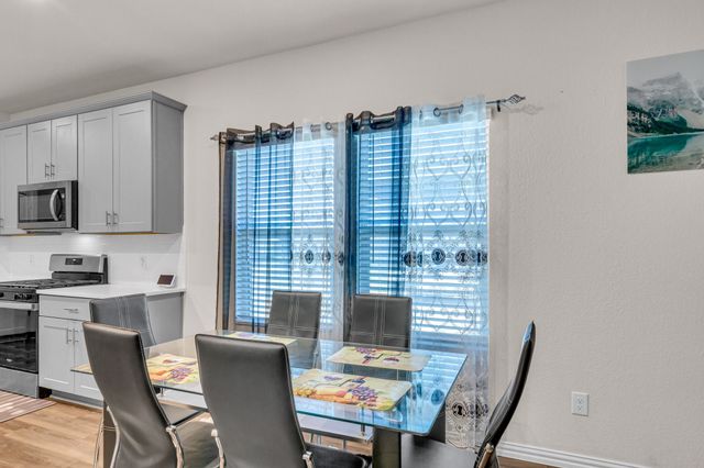 1624 Briar Hunt Drive, Forney, TX 75126