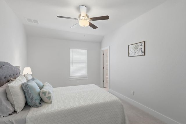 171 Rose Heath LN, Liberty Hill, TX 78642