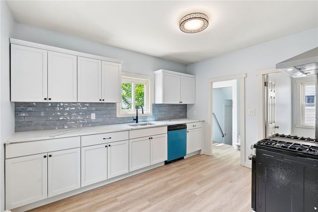 35 Lawrence Street, Providence, RI 02909