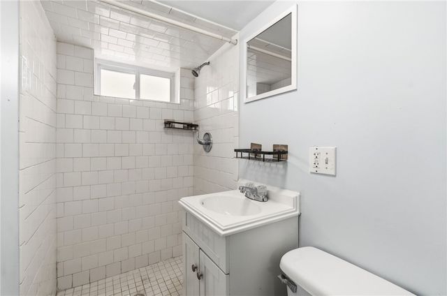 35 Lawrence Street, Providence, RI 02909