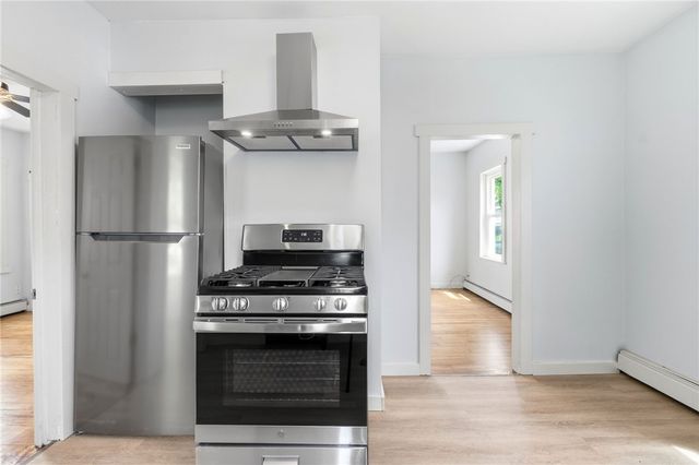 35 Lawrence Street, Providence, RI 02909