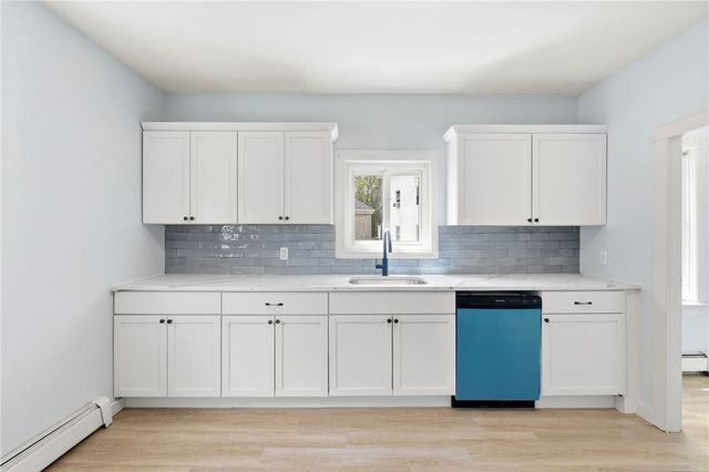 35 Lawrence Street, Providence, RI 02909