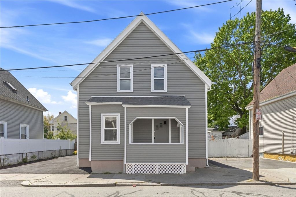 35 Lawrence Street, Providence, RI 02909