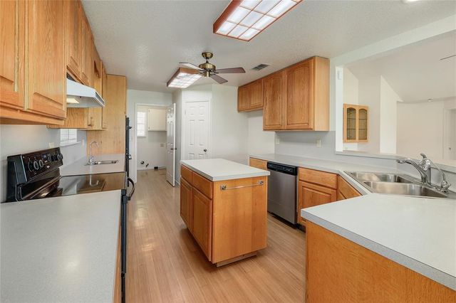 235 Mesquite DR, Cedar Creek, TX 78612