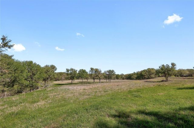 235 Mesquite DR, Cedar Creek, TX 78612