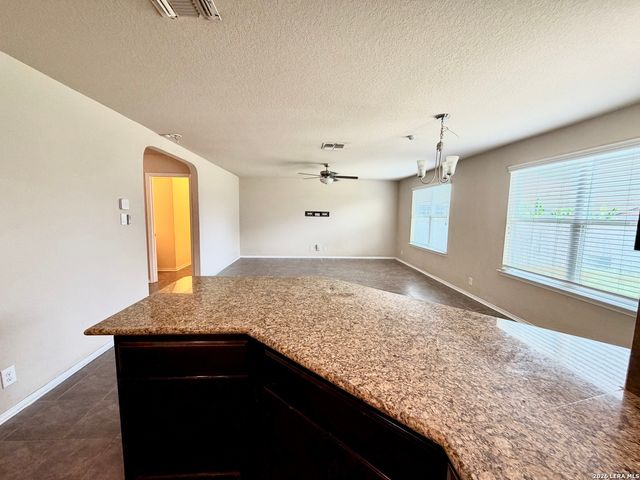 6130 HACKBERRY POND, San Antonio, TX 78244