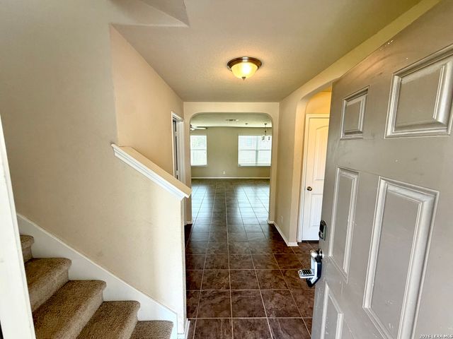 6130 HACKBERRY POND, San Antonio, TX 78244