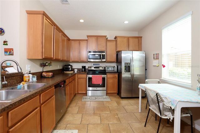 2120 BETSY ROSS LANE, St Cloud, FL 34769