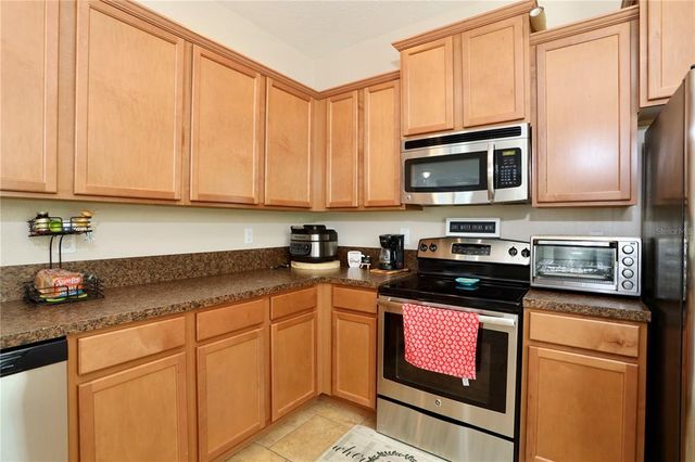 2120 BETSY ROSS LANE, St Cloud, FL 34769