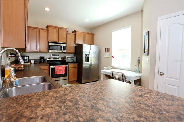 2120 BETSY ROSS LANE, St Cloud, FL 34769
