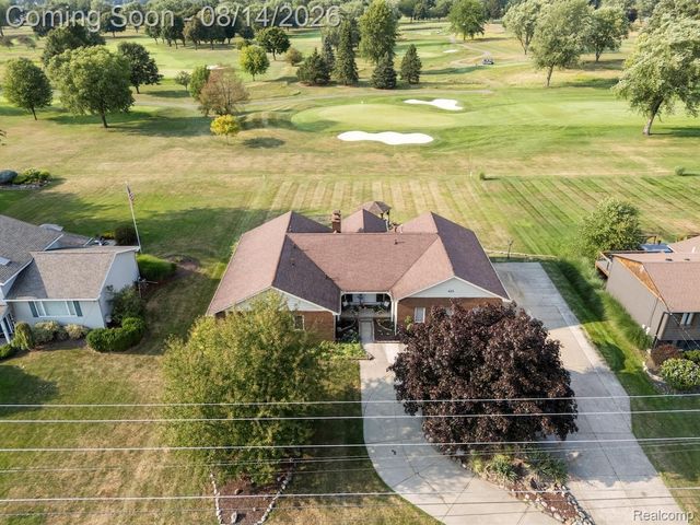 413 E Rolston Road, Linden, MI 48451