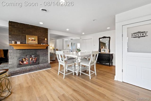 413 E Rolston Road, Linden, MI 48451