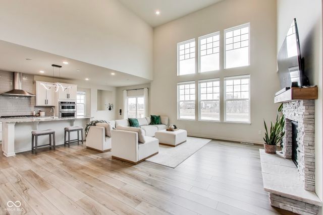 1869 Kenmare Drive, Carmel, IN 46074